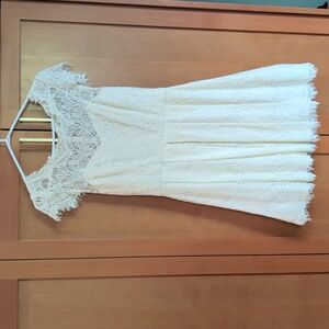 Size 8 white lace dress
